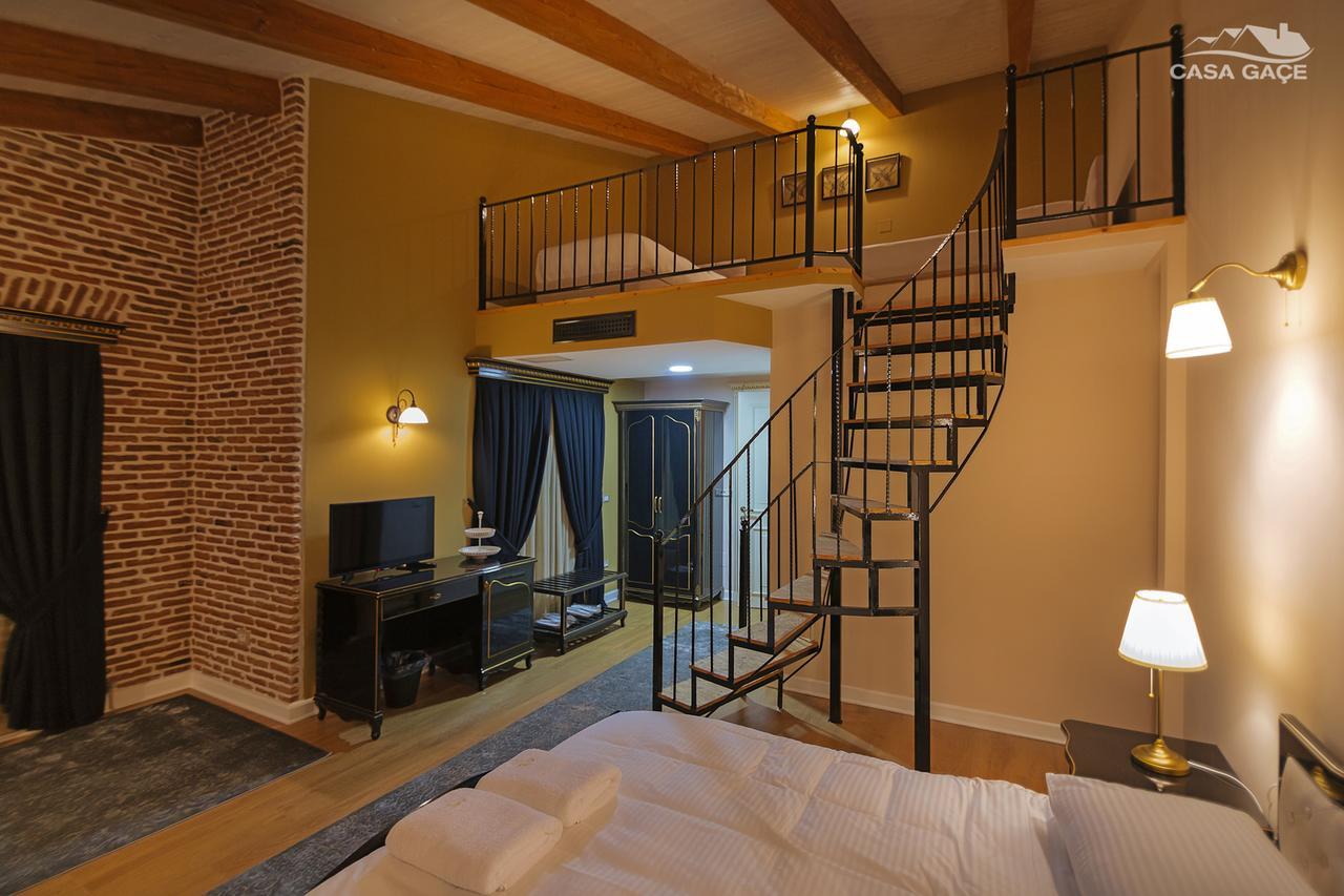 Casa Gace Hotel Korça Exteriör bild